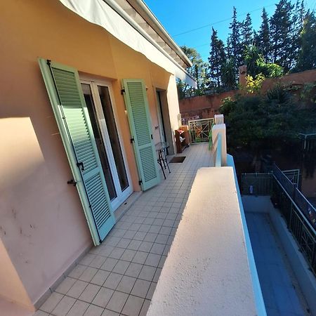 Appartamento Studio Entre Mer Et Terre Èze Esterno foto
